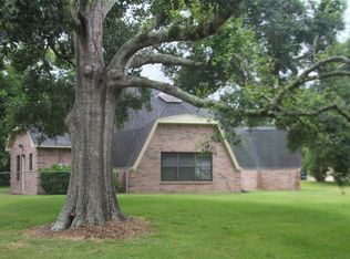 2201 Jefferson Dr, Liberty, TX 77575