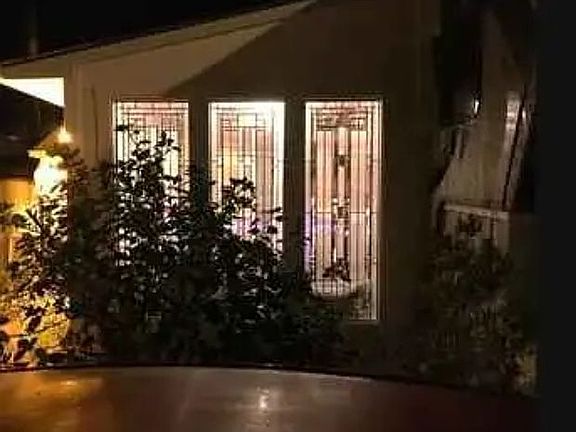 3rd image of 6149 Coach House Cir