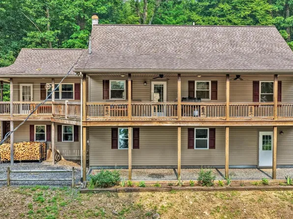 86 Browns Church Rd, Schuylkill Haven, PA 17972