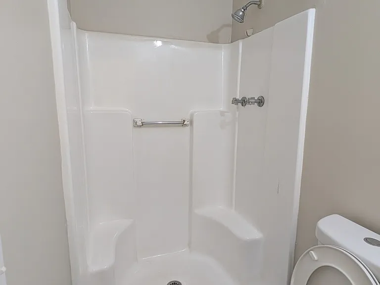 418 Murphys Ln — Photo 16