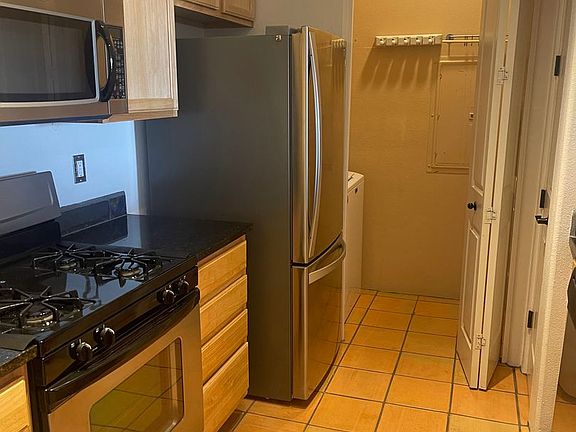 4th image of 1405 Vegas Verdes Dr #D215