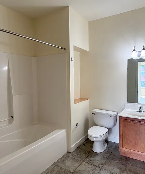 370 Farrell St #405 — Photo 12