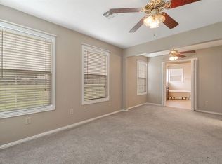 9104 Hickory Hills Dr, Montgomery, TX 77316