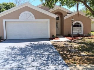 1240 Avonwood Ct, Lutz, FL 33559