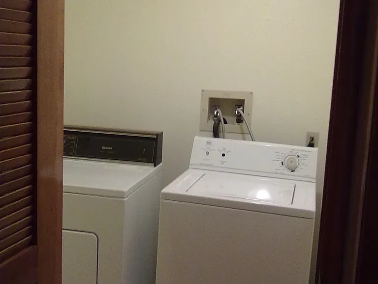6645 W Tropicana Ave #203 — Photo 10