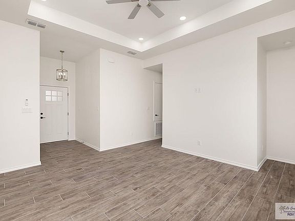 2nd image of 505 N Sophia St