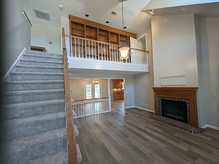115 McKelvey Pl — Photo 4