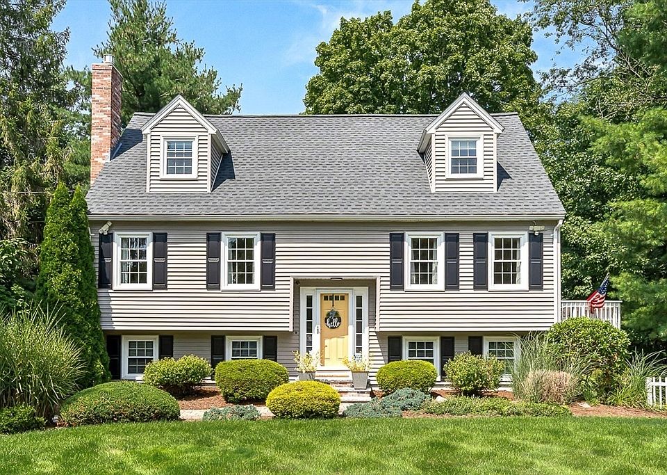 1st image of 84 Derby St