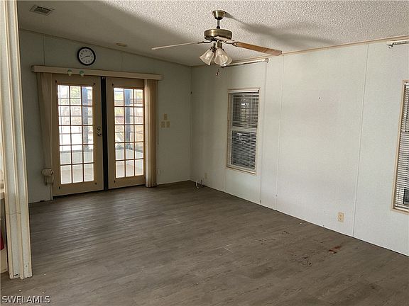 3rd image of 4967 Mouie Ln