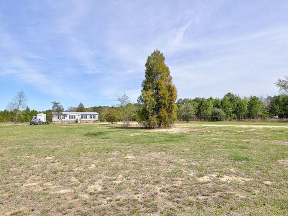 4th image of 1100 Marlowe Dr