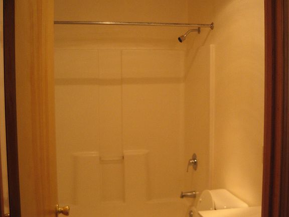 3rd image of 3262 Glendora Ave #2