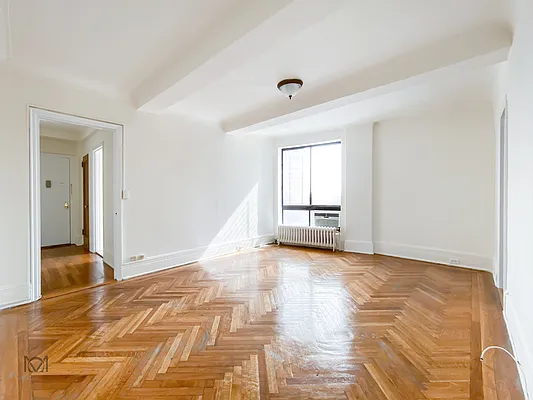 Rented by Keller Williams NYC | media 12