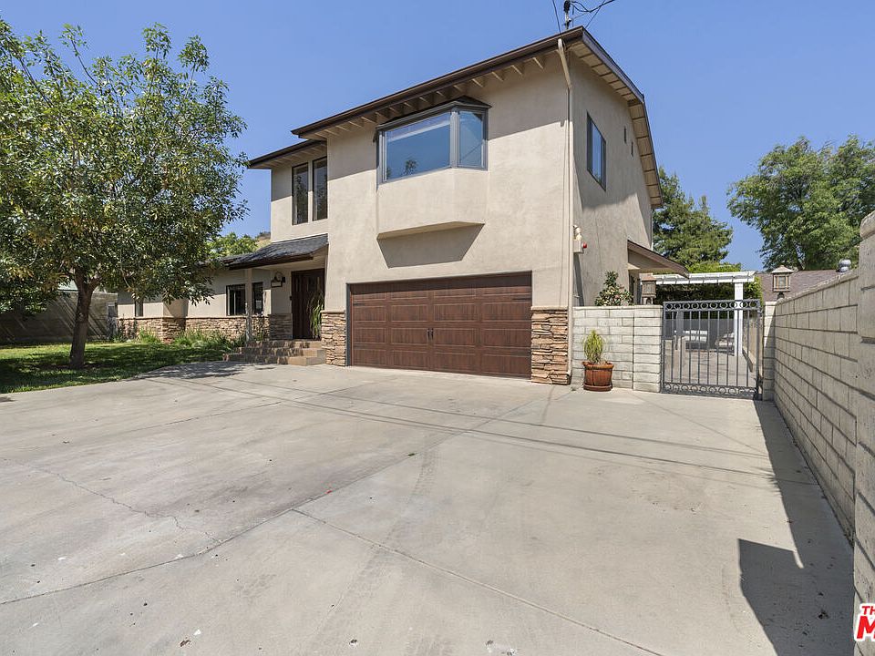 1st image of 9144 Del Arroyo Dr