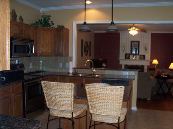 3rd image of 7716 Epping Forest Dr