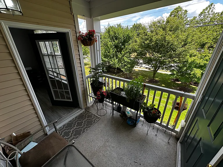 43920 Hickory Corner Ter #113 — Photo 6