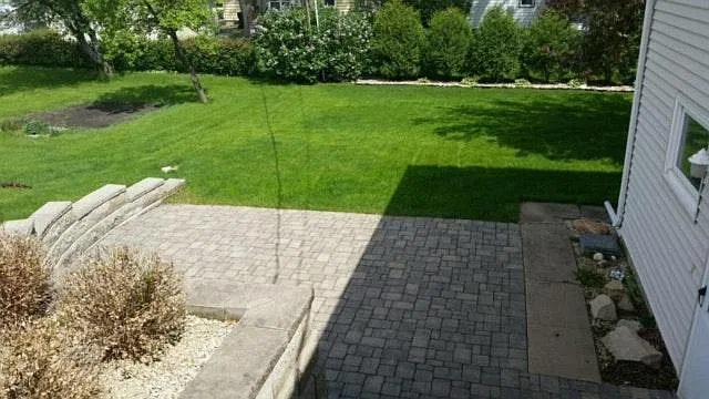 4 bed, 2000 sqft, $1,900 — Photo 3