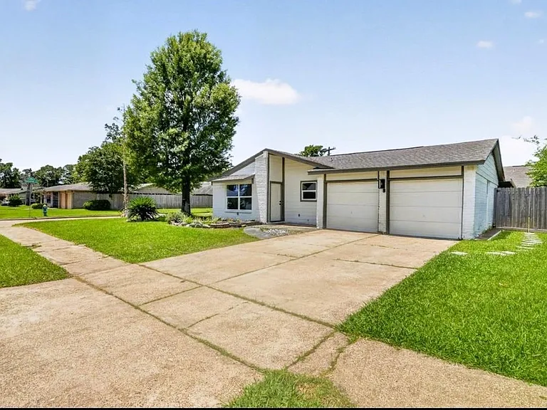 9623 Seeker St — Photo 4