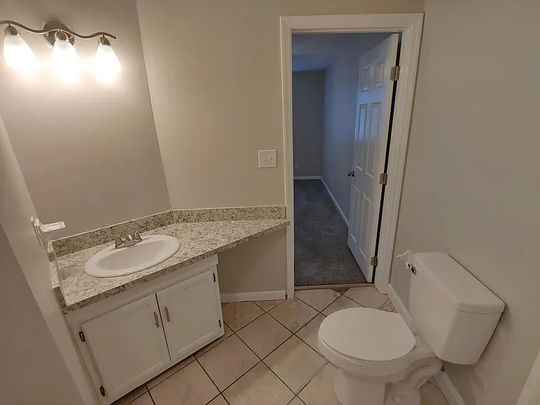 3693 Donovan Dr #B — Photo 28