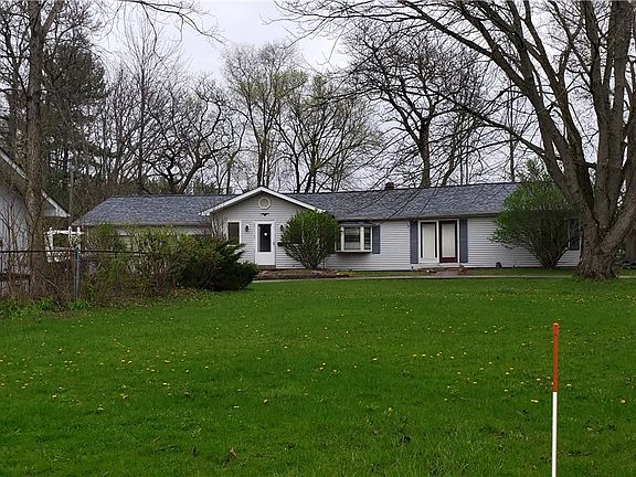 2nd image of 2252 Medina Line Rd