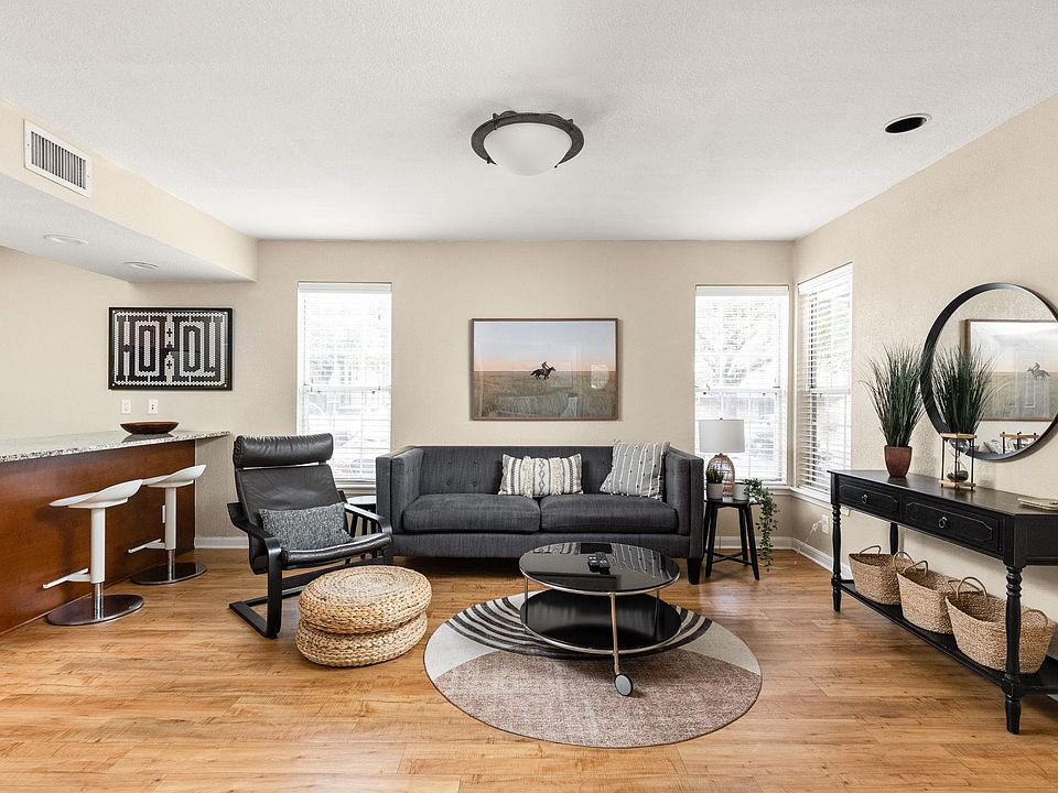 1st image of 7685 Northcross Dr Unit 1006