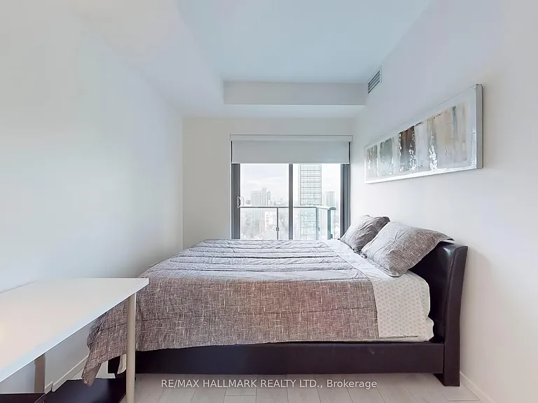 159 Dundas St E #2906 — Photo 8