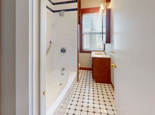 69-71 Chandler St #2, Somerville, MA 02144