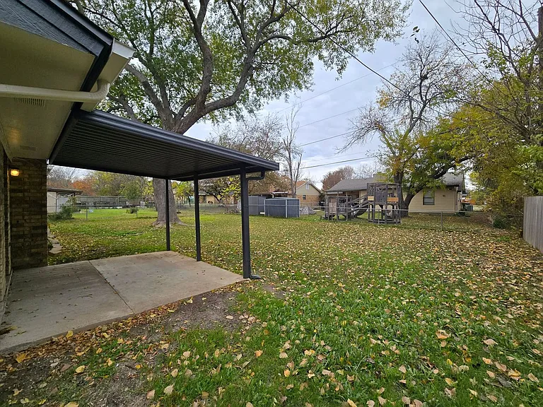3005 Tallwood Dr — Photo 22