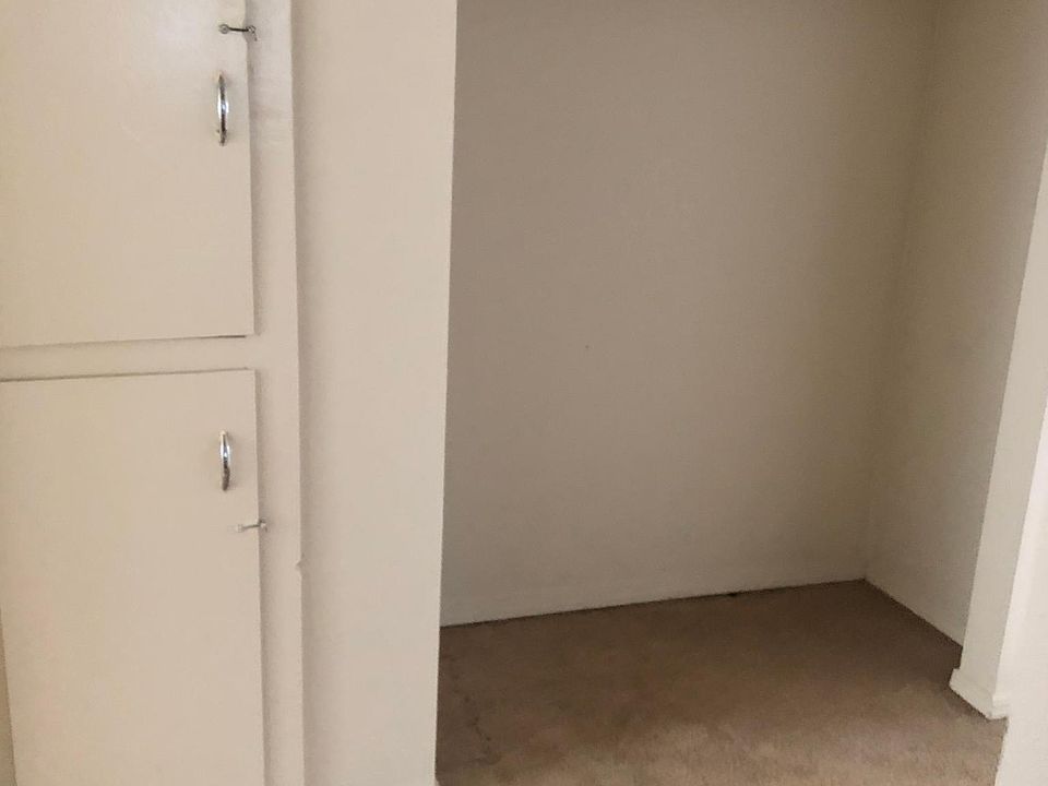 1st image of 1040 N Peachtree St