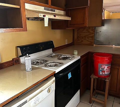 5th image of 10599 Village Rd