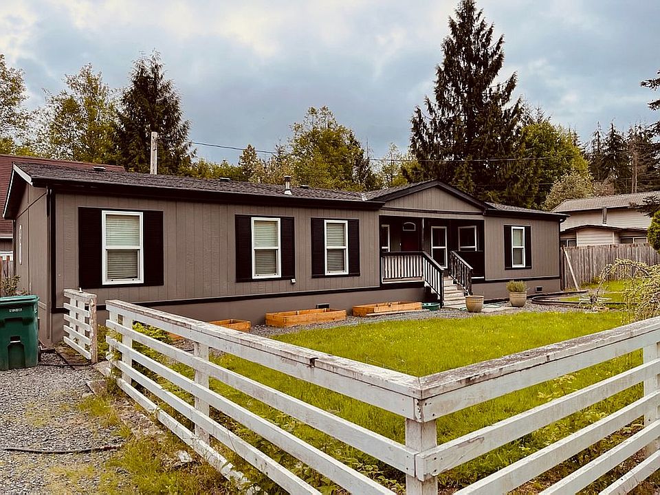 2nd image of 20817 N Loop View Dr