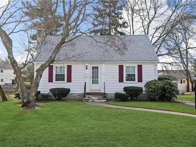 18 Sevilla Ave, Warwick, RI, 02889