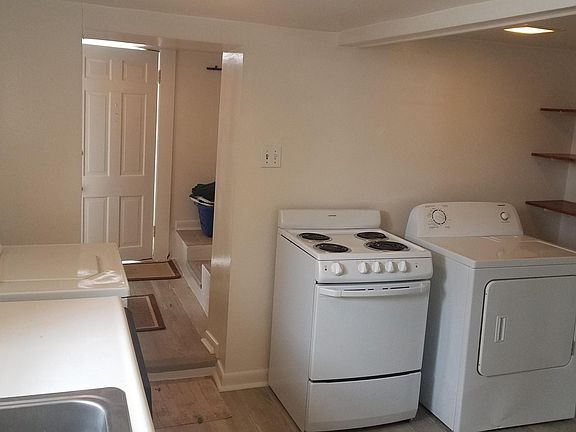 4th image of 1012 20th St S APT B