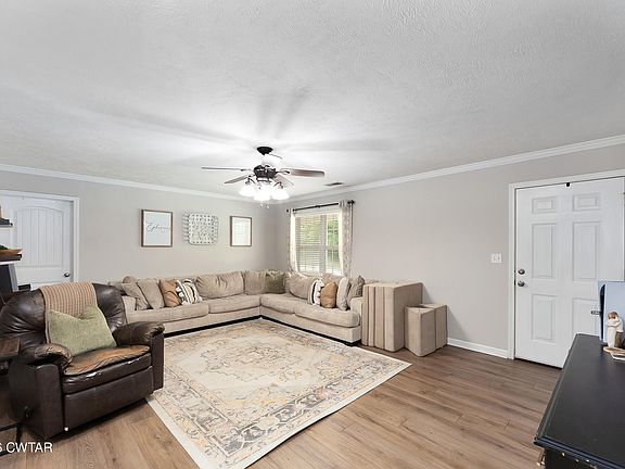 4th image of 14 Stavely Rd
