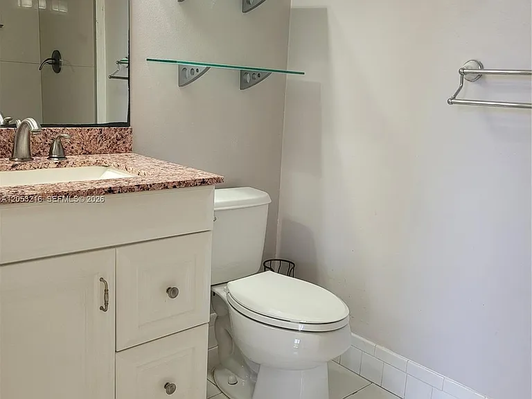 1811 Sabal Palm Dr #306 — Photo 8