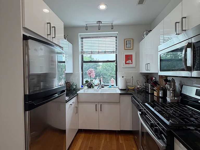 6225 N Hermitage Ave #3E — Photo 6