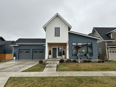 938 Auger Ln, Bozeman, MT, 59718