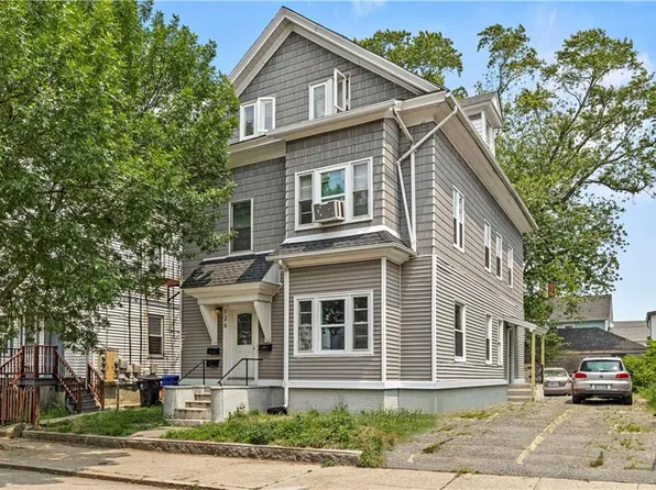 126 West Ave, Pawtucket, RI 02860