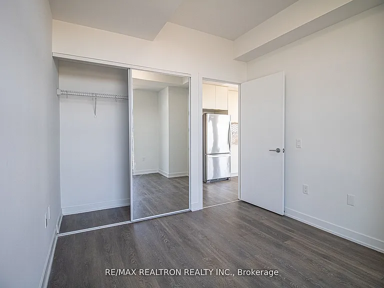 1606 Charles St #1402 — Photo 18