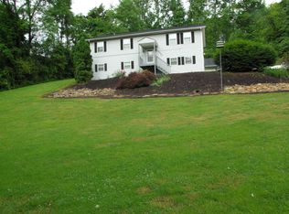 3701 Solway Rd, Knoxville, TN 37931