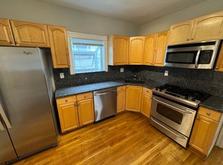 35 Cameron Ave #3, Somerville, MA 02144