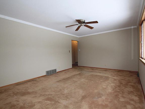 3rd image of 6219 W Marcy Ln