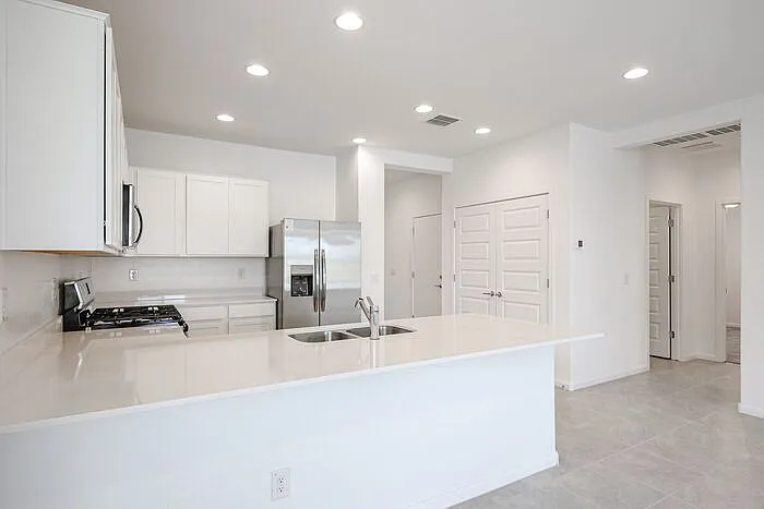 12785 W Levi Dr — Photo 7