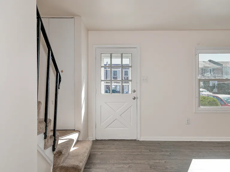105 Hughey Ct — Photo 24