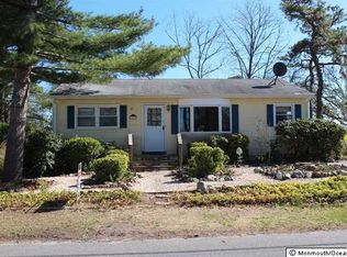1759 Parkside Dr, Forked River, NJ 08731