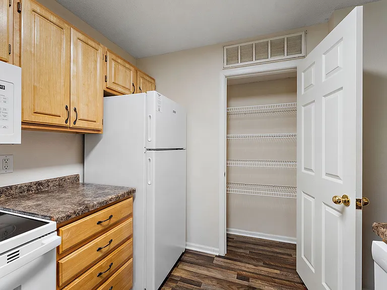 Georgetown Townhomes — Photo 24