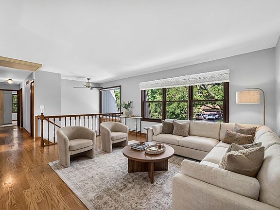 5th image of 713 N Elm St