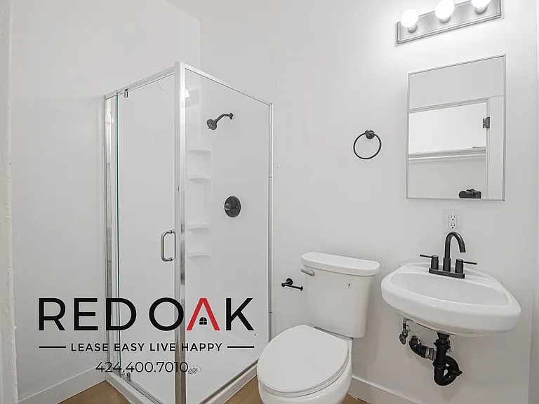 1110 S Lake St #103 — Photo 9
