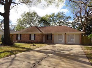 7819 Meadowmoor Dr, Houston, TX 77037