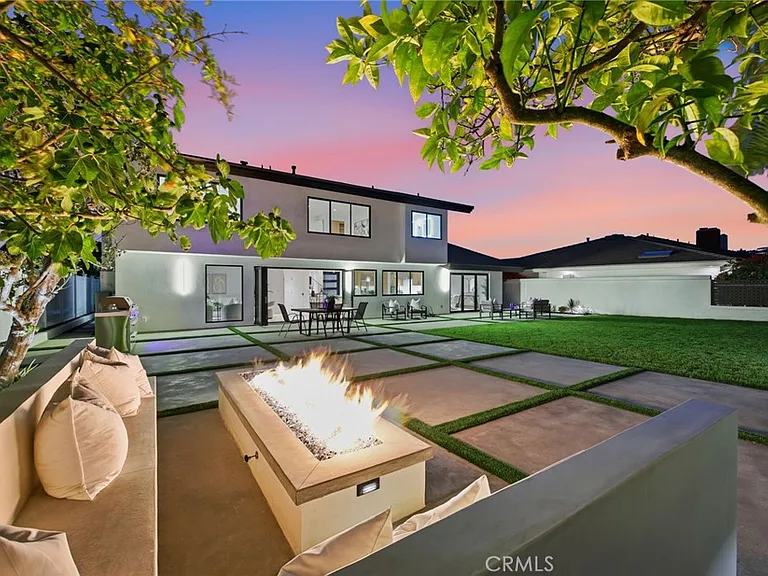 6 Monterey Cir — Photo 32