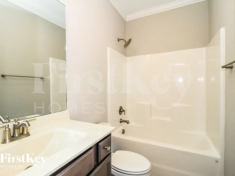196 Sand Hill Dr — Photo 13